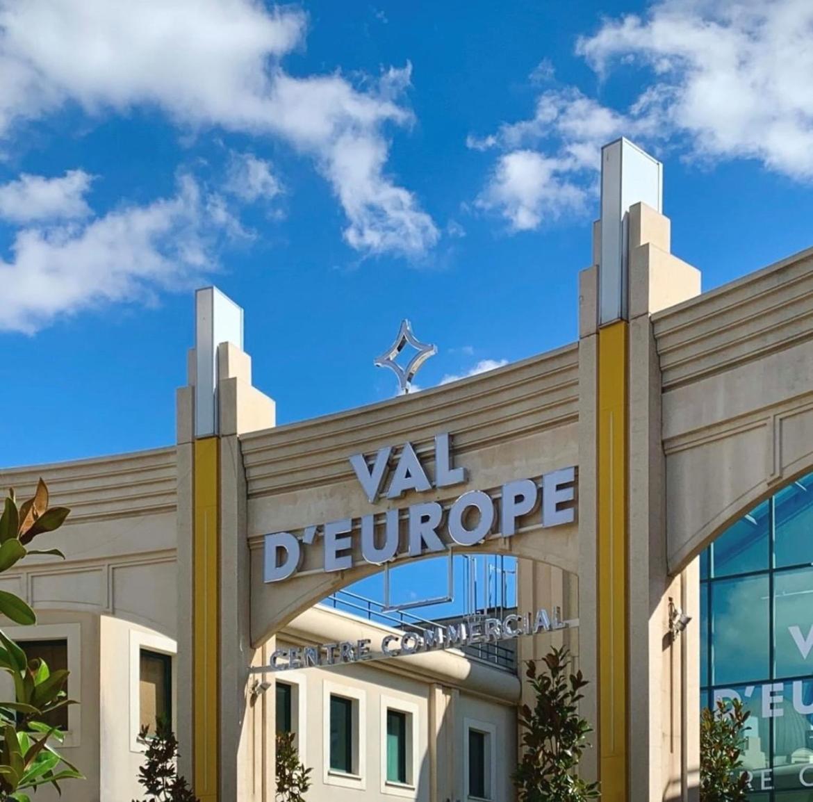Le Chessy Disney - Logement Pour 6 A Disneyland Paris Avec Vue Sur Le Feu D Artifice Екстер'єр фото